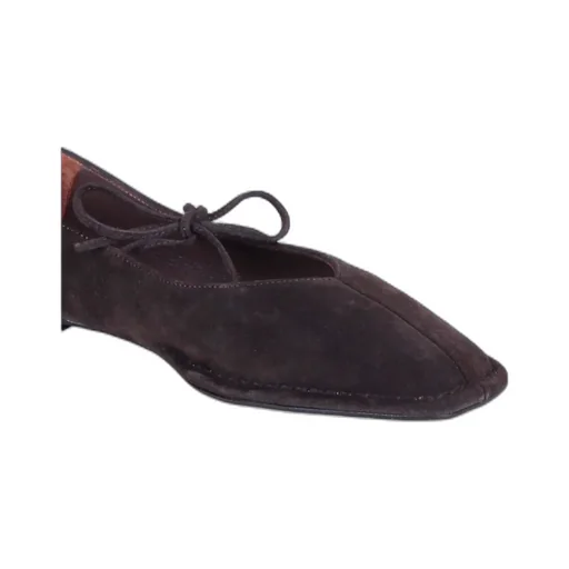 Square-Toed Ballet Flats