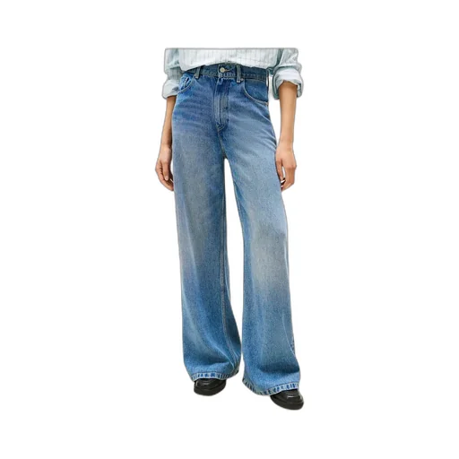 Wide-Leg Jeans