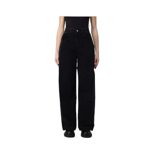 High-Waisted Jeans