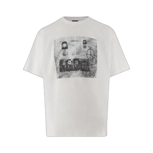 Short-Sleeved T-Shirt