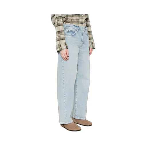 High-Rise Jeans