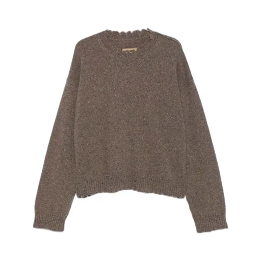 Long-Sleeved Knitwear
