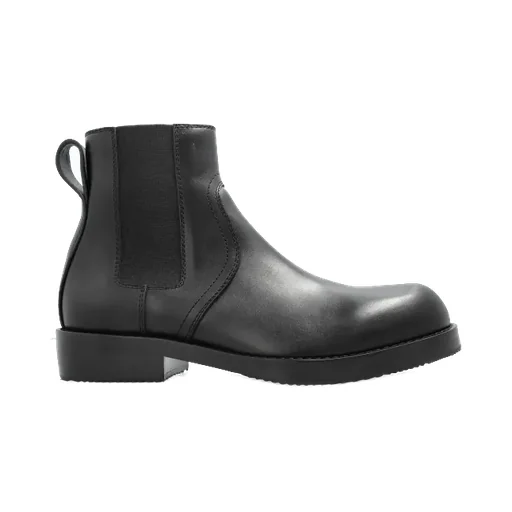 Round Toe Chelsea Boots
