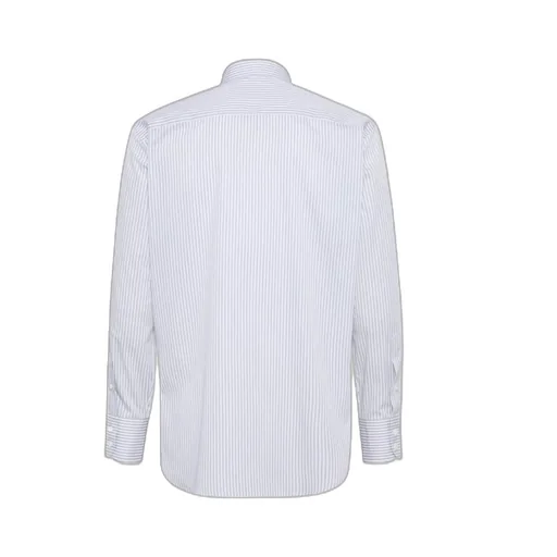 Relax Dan Shirt