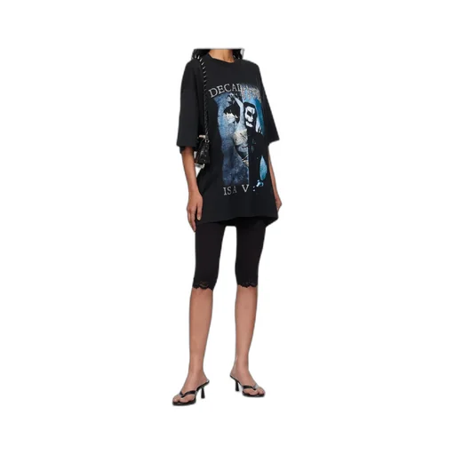 Graphic-Print T-Shirt