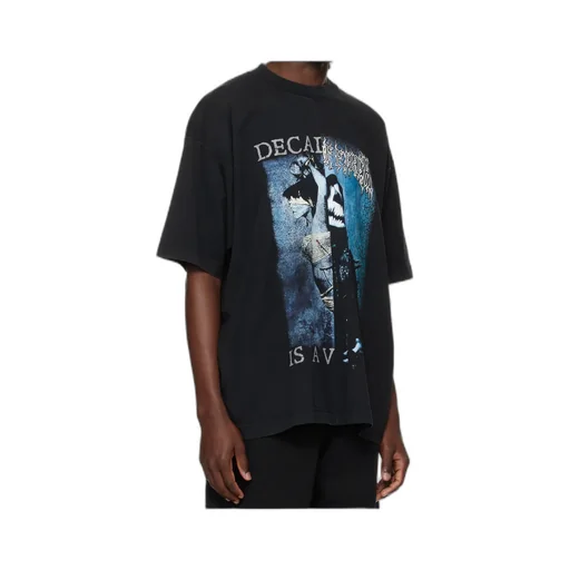 Graphic-Print T-Shirt