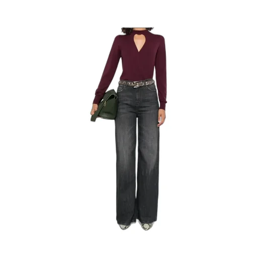 Wide-Leg Jeans