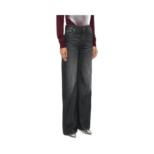Wide-Leg Jeans