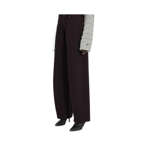 Wide-Leg Jeans