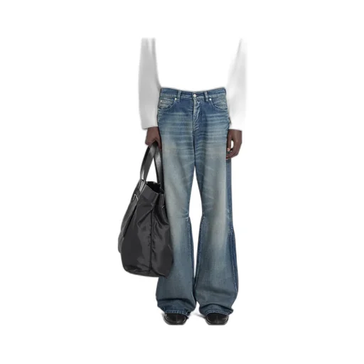 Flared Jeans
