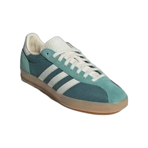 Three-Stripe Mesh Low-Top Sneakers