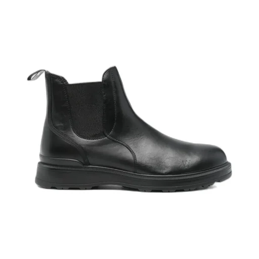 Round-Toe Chelsea Boots