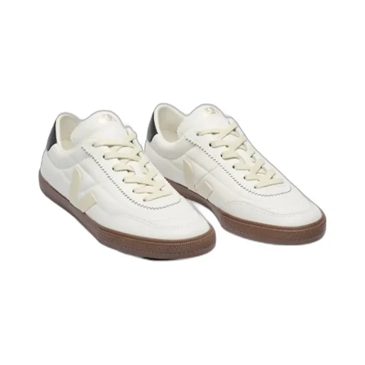 Veja Panenka Low-Top Sneakers