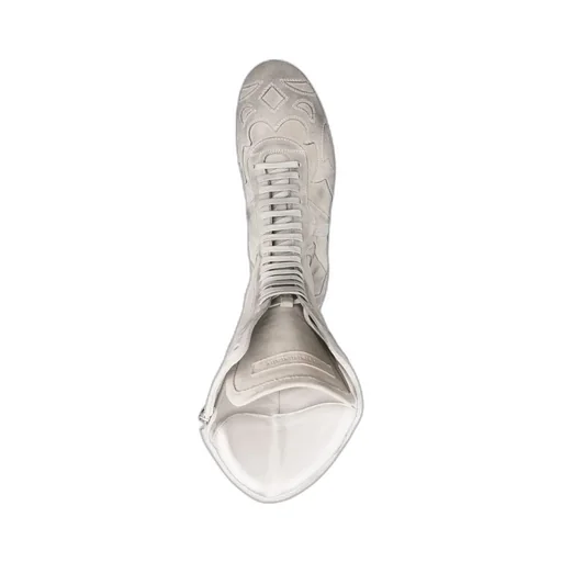 Round Toe Boots
