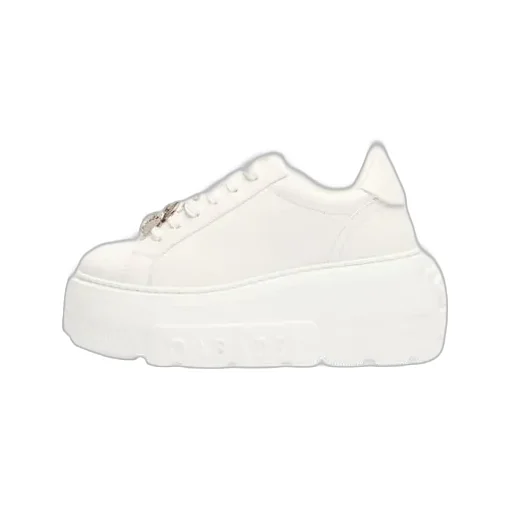 Nexus Sneakers