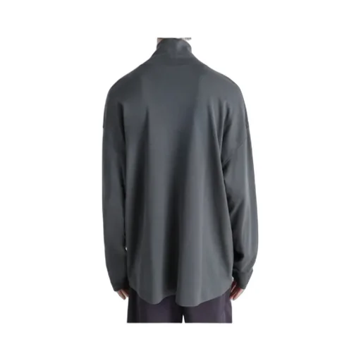 High-Neck Long-Sleeved T-Shirt