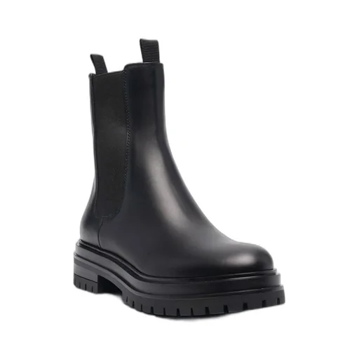 Gianvito Rossi Round-Toe Ankle Chelsea Boots