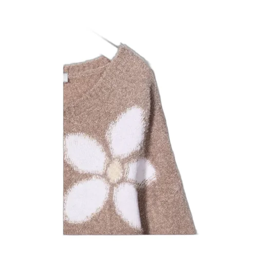 Round-Neck Pullover