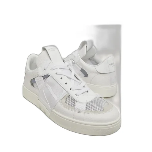 Valentino Vl7N Round Toe Lace-Up Sneakers