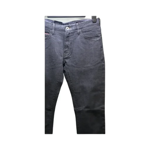 Straight Jeans