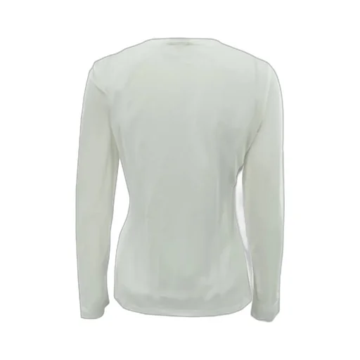 V-Neck Long-Sleeved T-Shirt