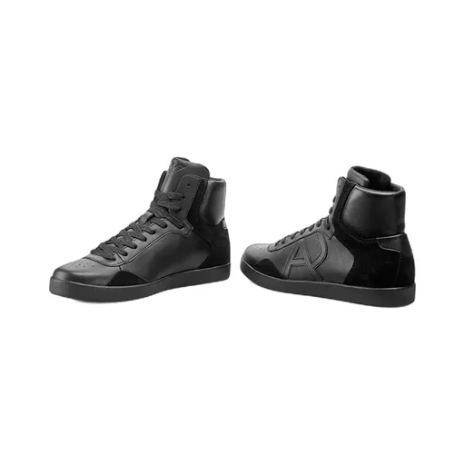 Logo Details Casual Sneakers