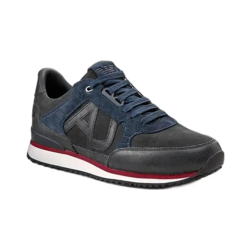Logo Details Casual Sneakers