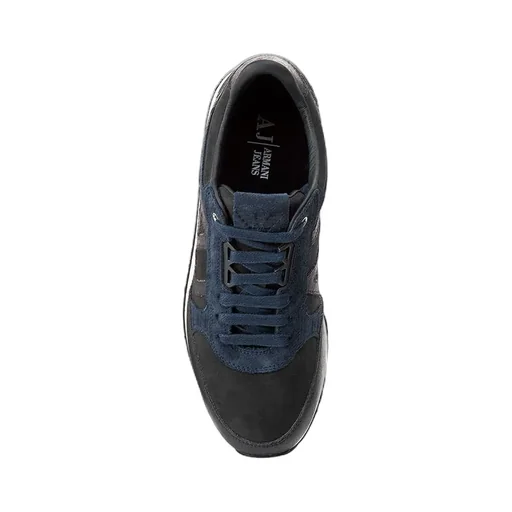 Logo Details Casual Sneakers