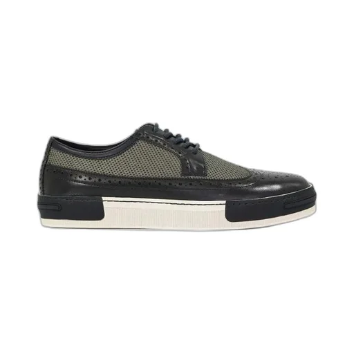 Stitching Detail Casual Sneakers