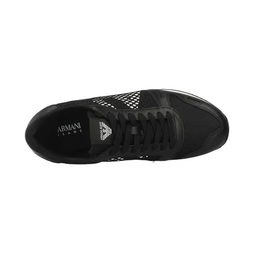 Logo Details Casual Sneakers