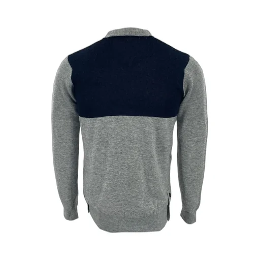 V-Neck Long-Sleeved Sweater