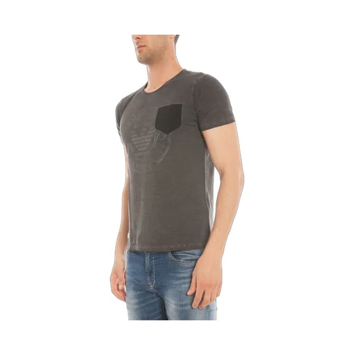 Logo Details T-Shirt