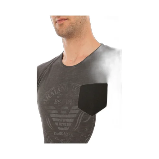 Logo Details T-Shirt