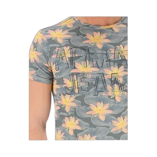 Logo Details T-Shirt
