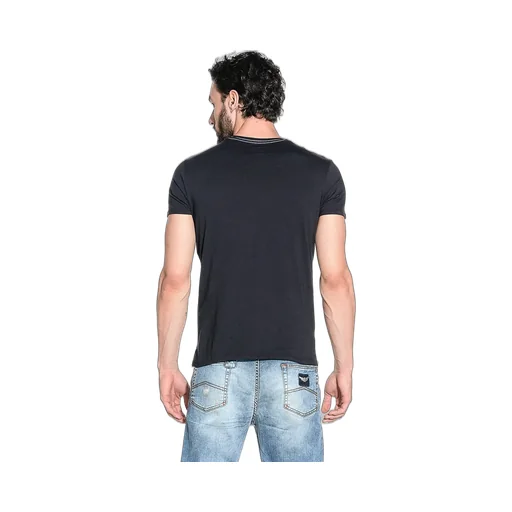Logo Details T-Shirt