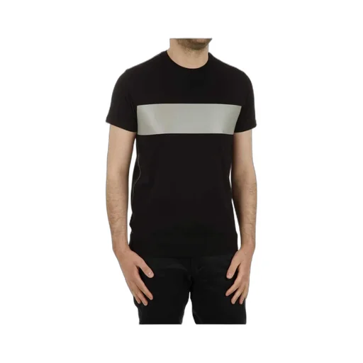 Logo Details T-Shirt