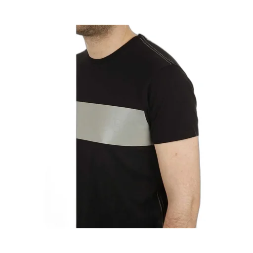Logo Details T-Shirt