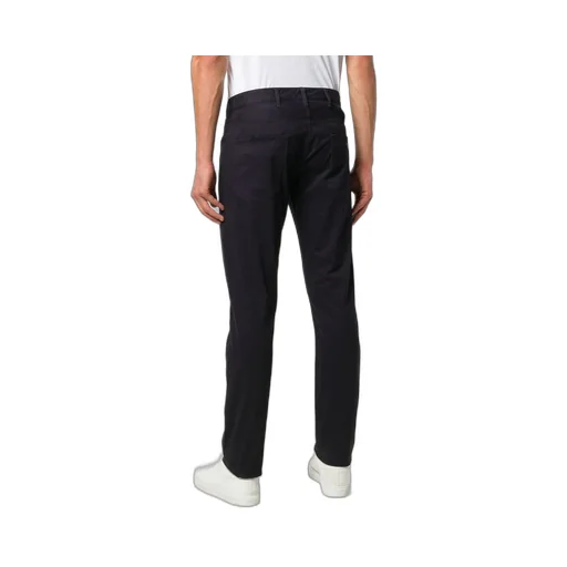 Straight Jeans