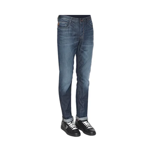Straight Jeans