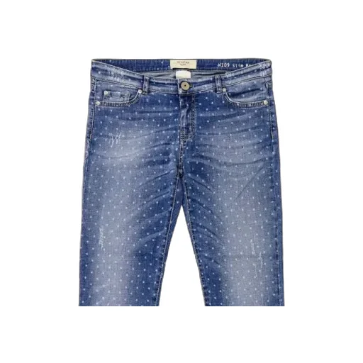 Low-Rise Jeans