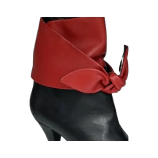 Black Pointed Boots