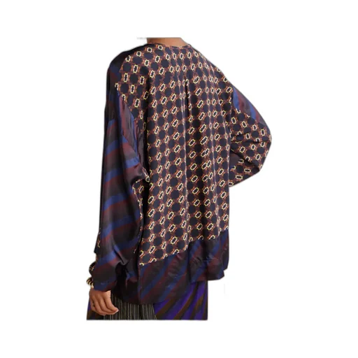 Long-Sleeved Shirt