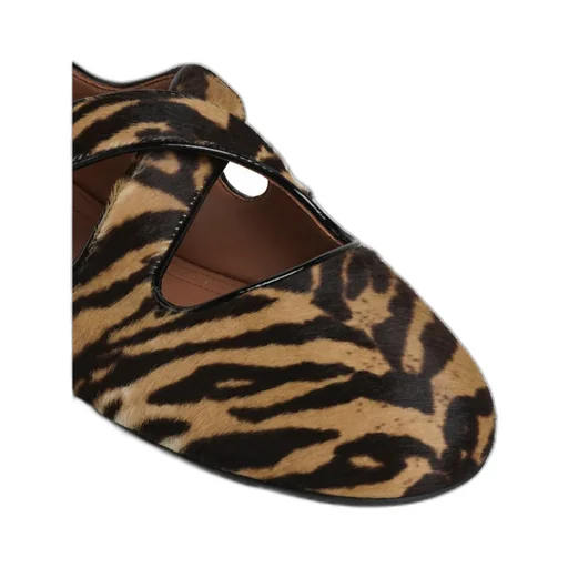Criss Cross Ballet Flats In Haircalf