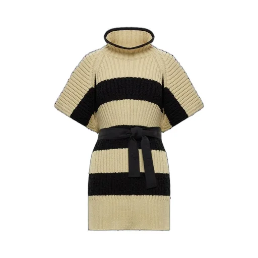Striped Cape