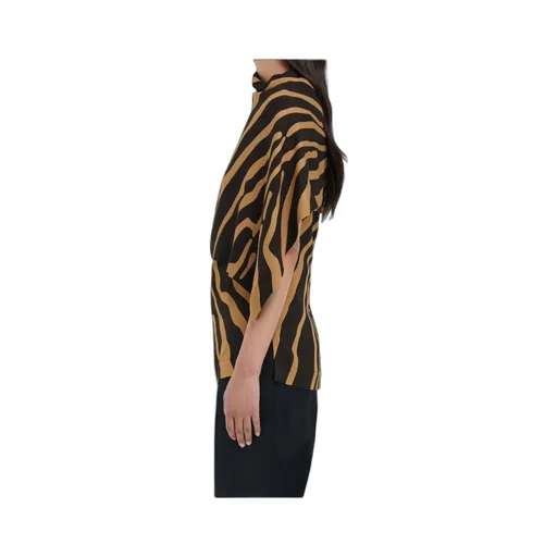 Sleeveless Animal Print Top