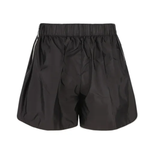 Triangle-Logo Shorts