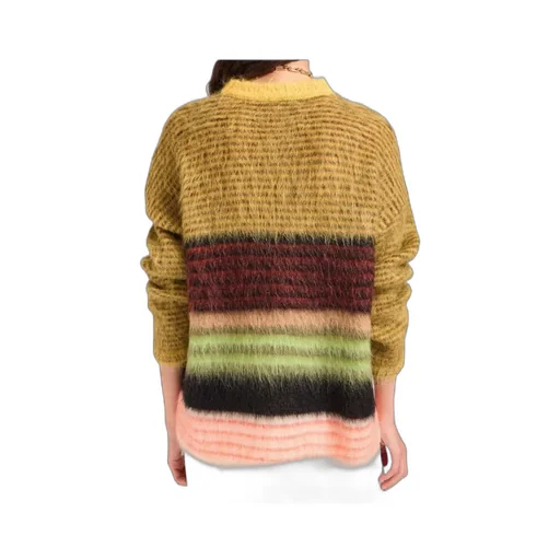 Round-Neck Sweater