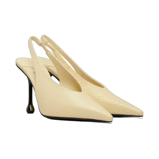 Isa 95 High Heels