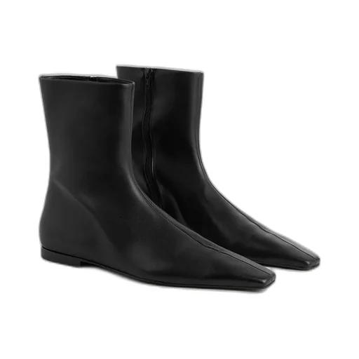 Zipped Leather Boots