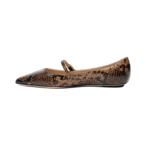 Emilia Mary Jane Flat